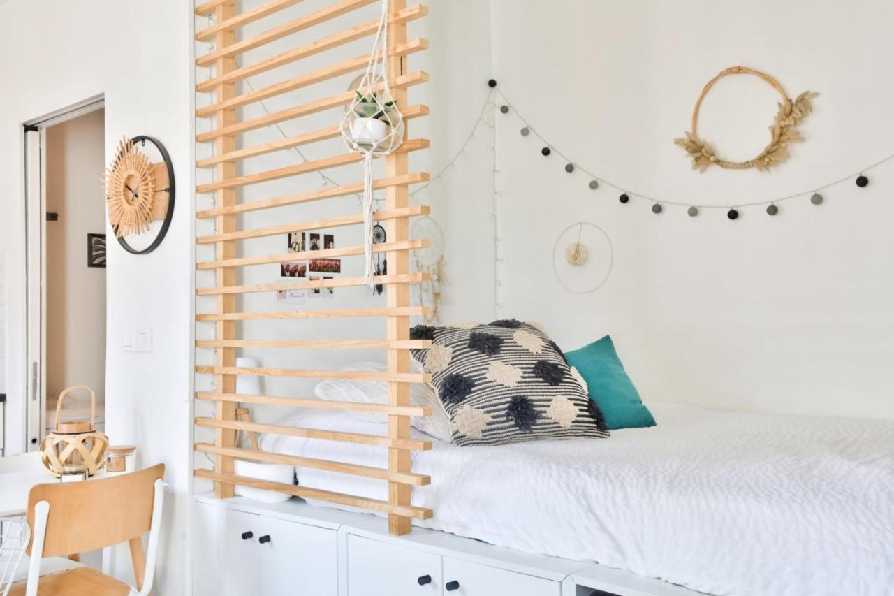 Cozy For 2 People In Montmartre Appartamento